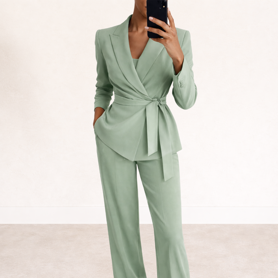 NIKA | CONJUNTO ELEGANTE EN DOS PIEZAS PARA MUJER
